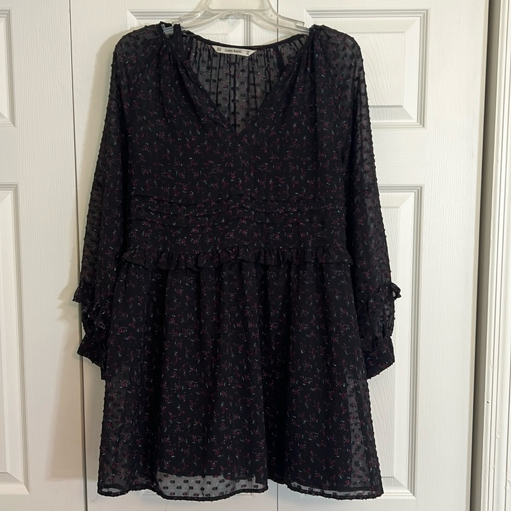 Zara Dress Womens Medium Mini Long Sleeve Black Pink Floral with Ruffles    N1